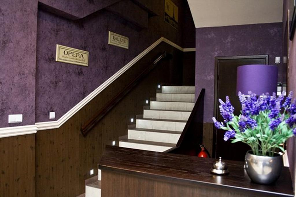 Park Na Wojskiego Bed & Breakfast Марки Екстериор снимка